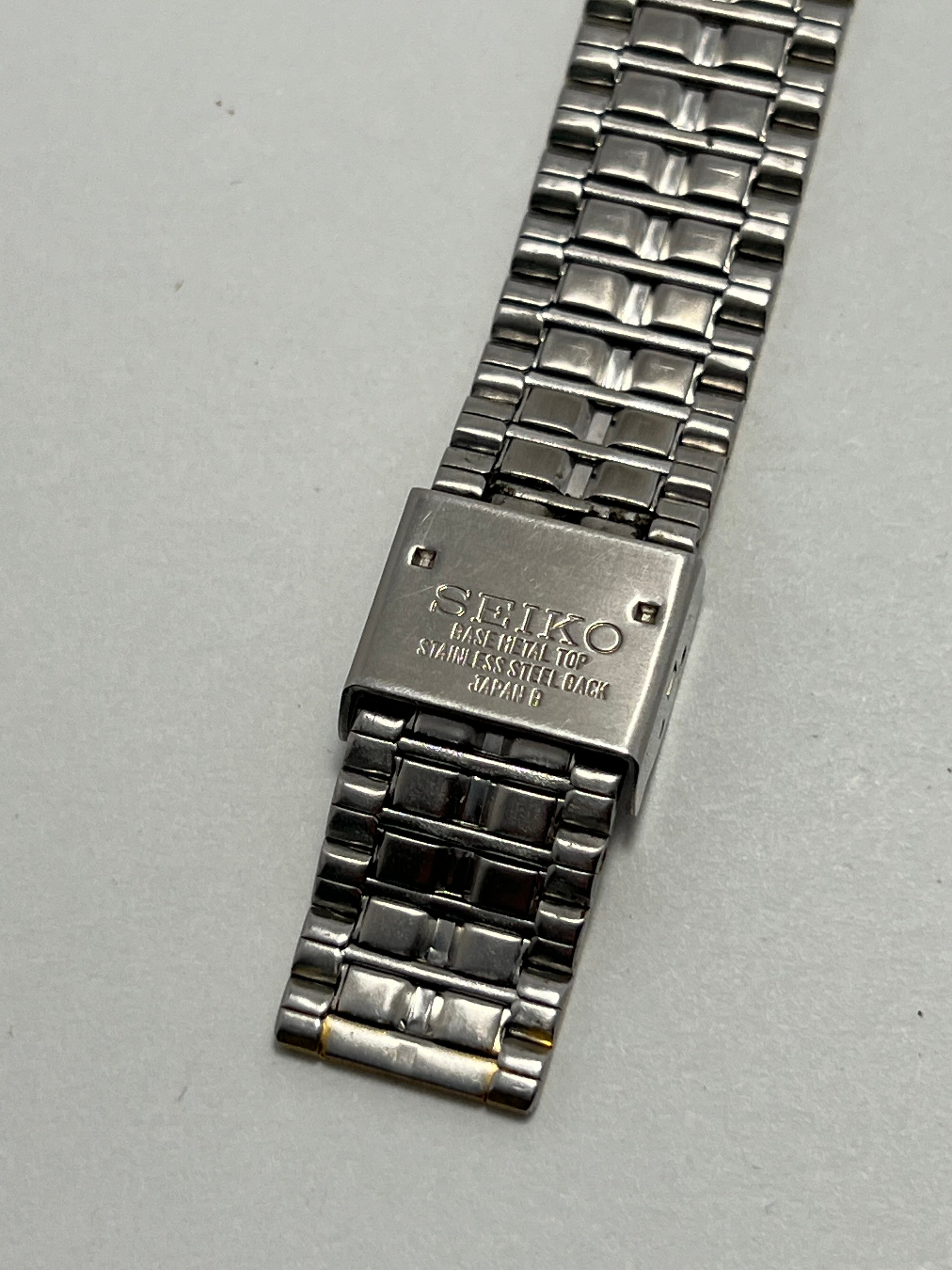 Seiko Watch Men 29mm Gold Dial Gold Tone Daydate Rectangle 6533-5010