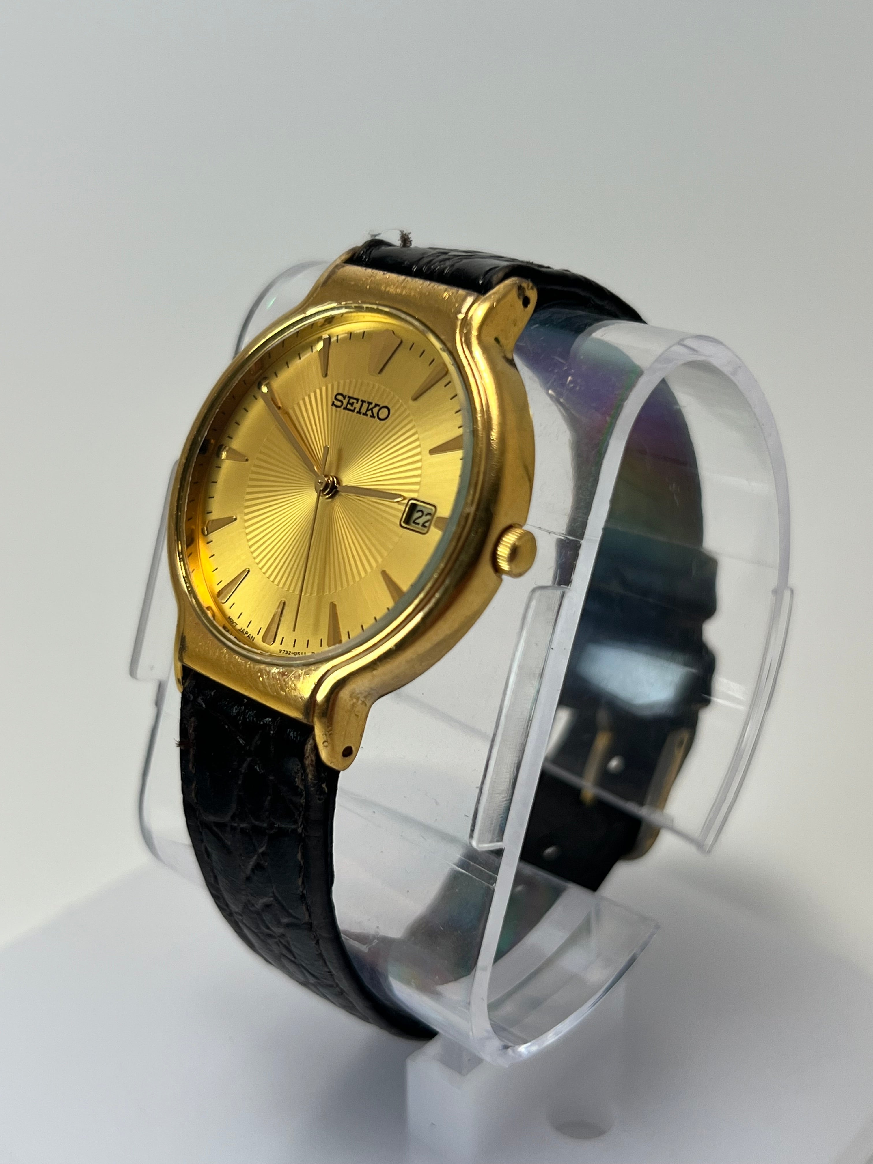 Men's Seiko V732-0220 Gold Tone Quartz Date Watch 33mm