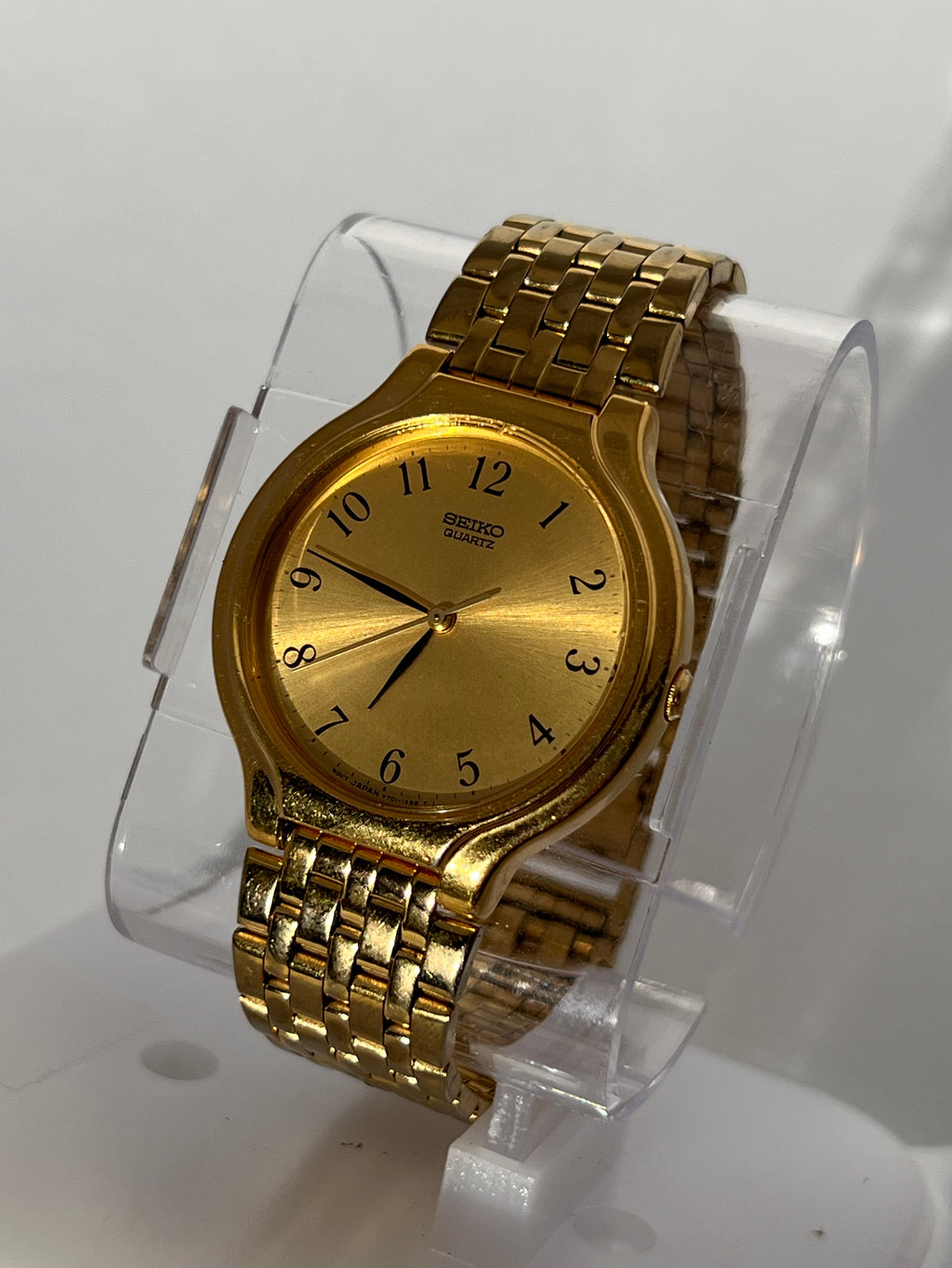 Seiko V701-6K69 Men's Quartz Gold Tone Dial 34mm Gold Tone Watch Vintage 1993