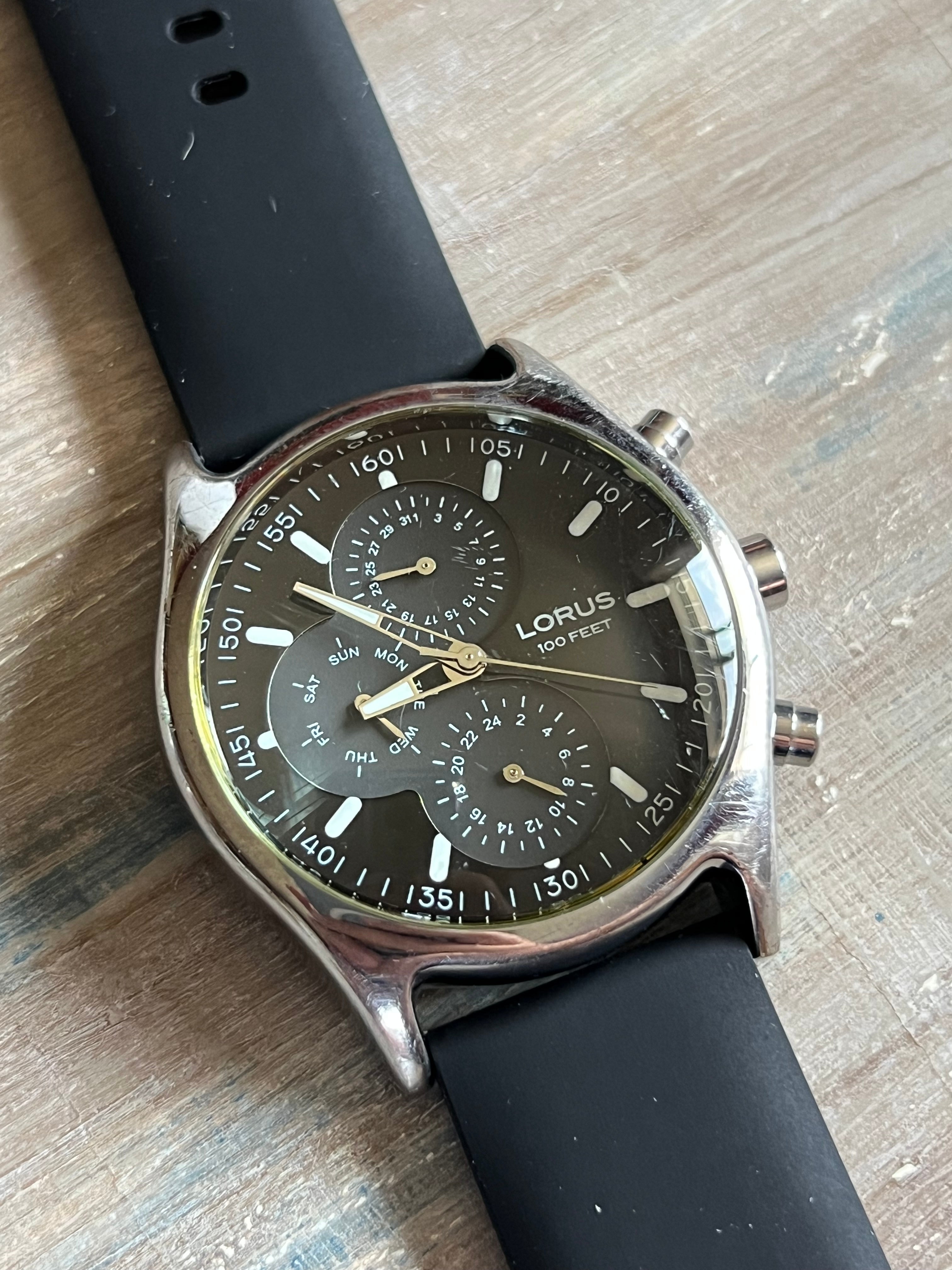 Lorus Quartz Men’s Watch Black Dial Fake Chronograph