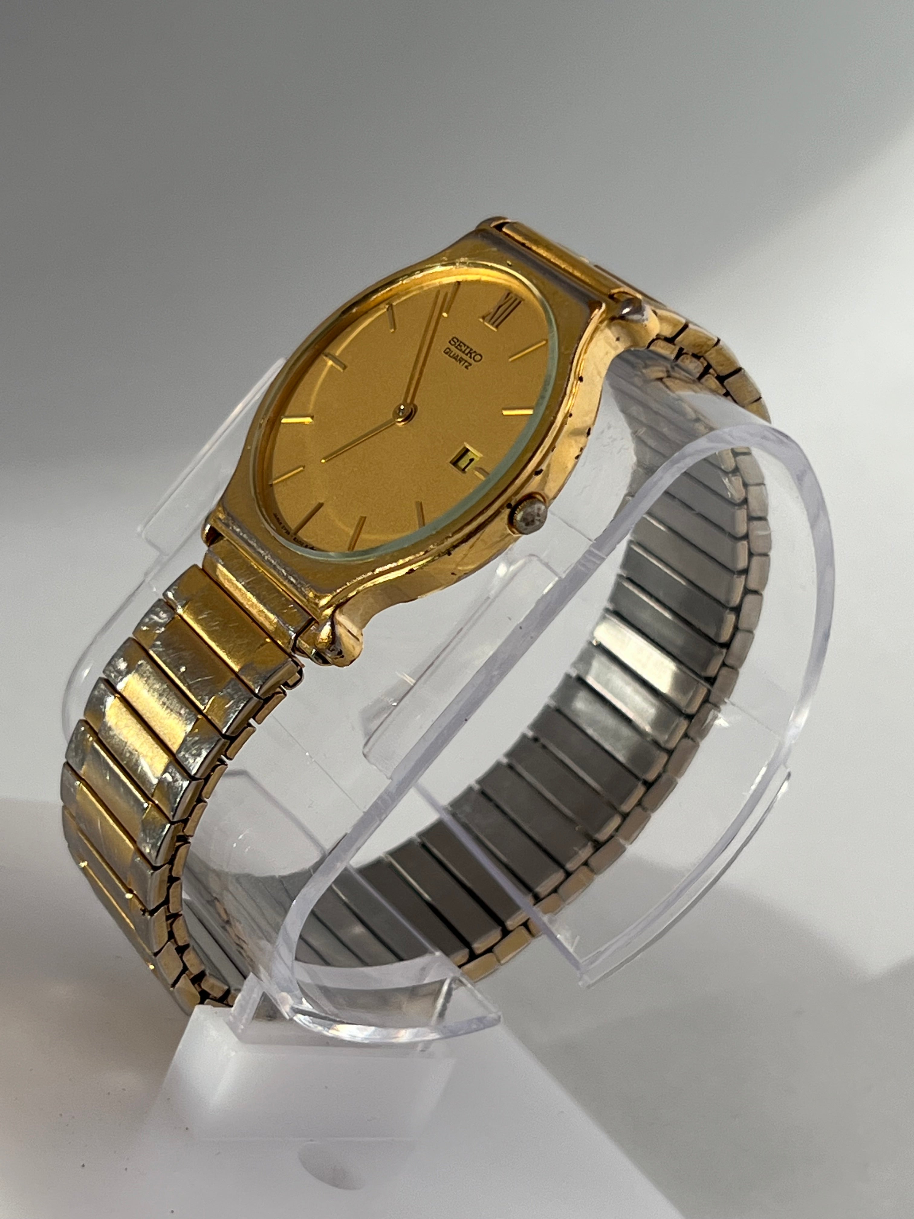 Vintage Seiko Watch Men 31mm Gold Dial Gold Tone Date Round 5Y39-8A09