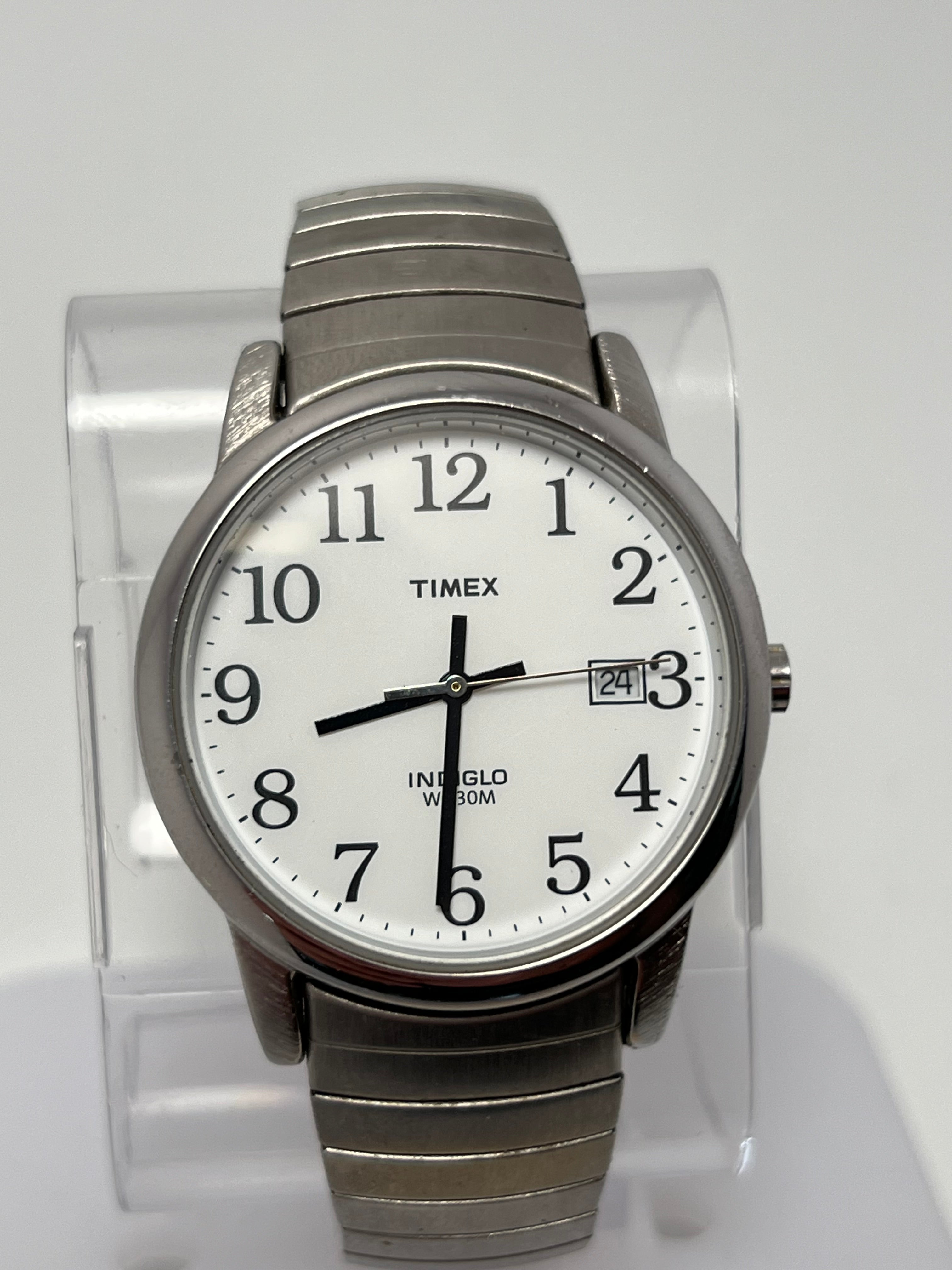 Timex Easy Reader Date Indiglo Watch WR 30m Silver 35mm Mens