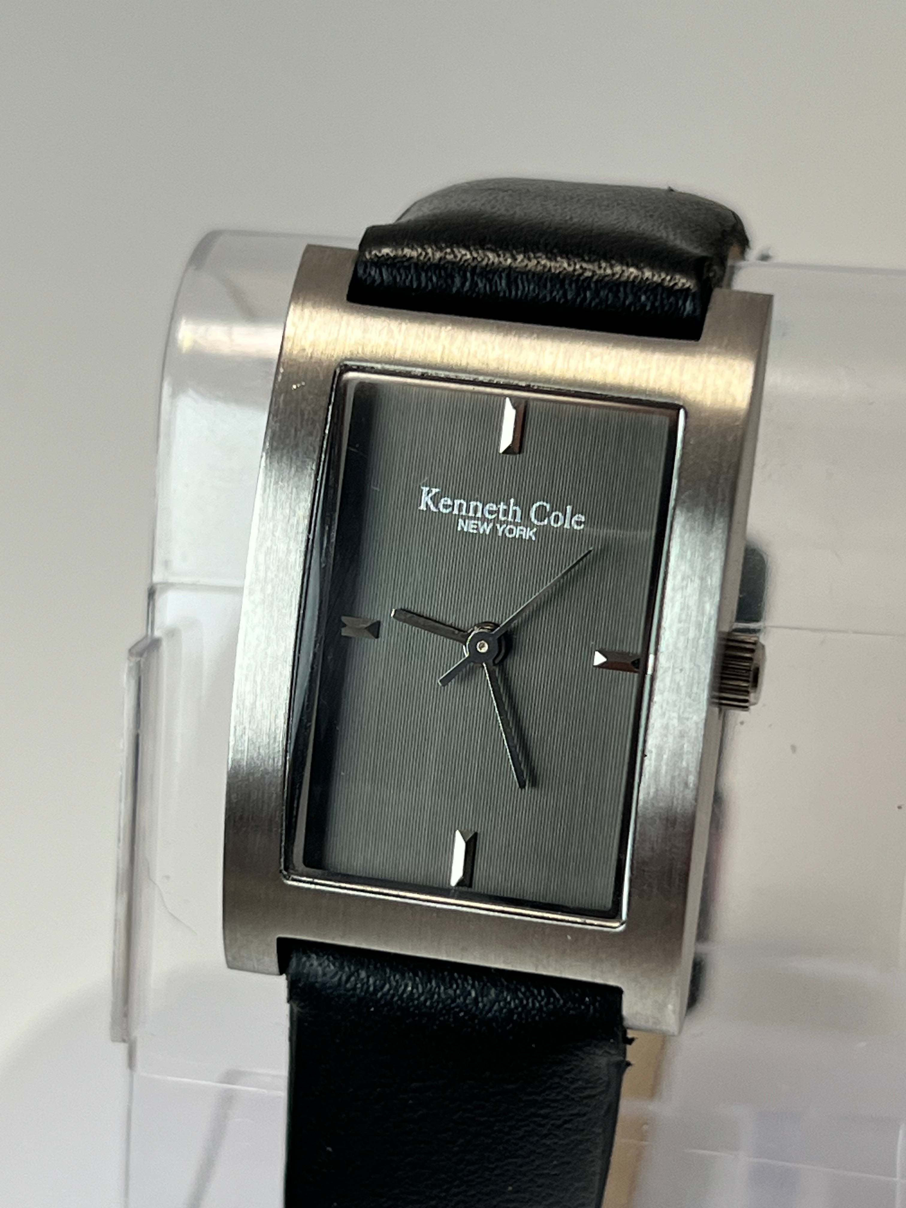 Kenneth Cole Tank Womens Watch 22mm Black Dial Leather KC2117