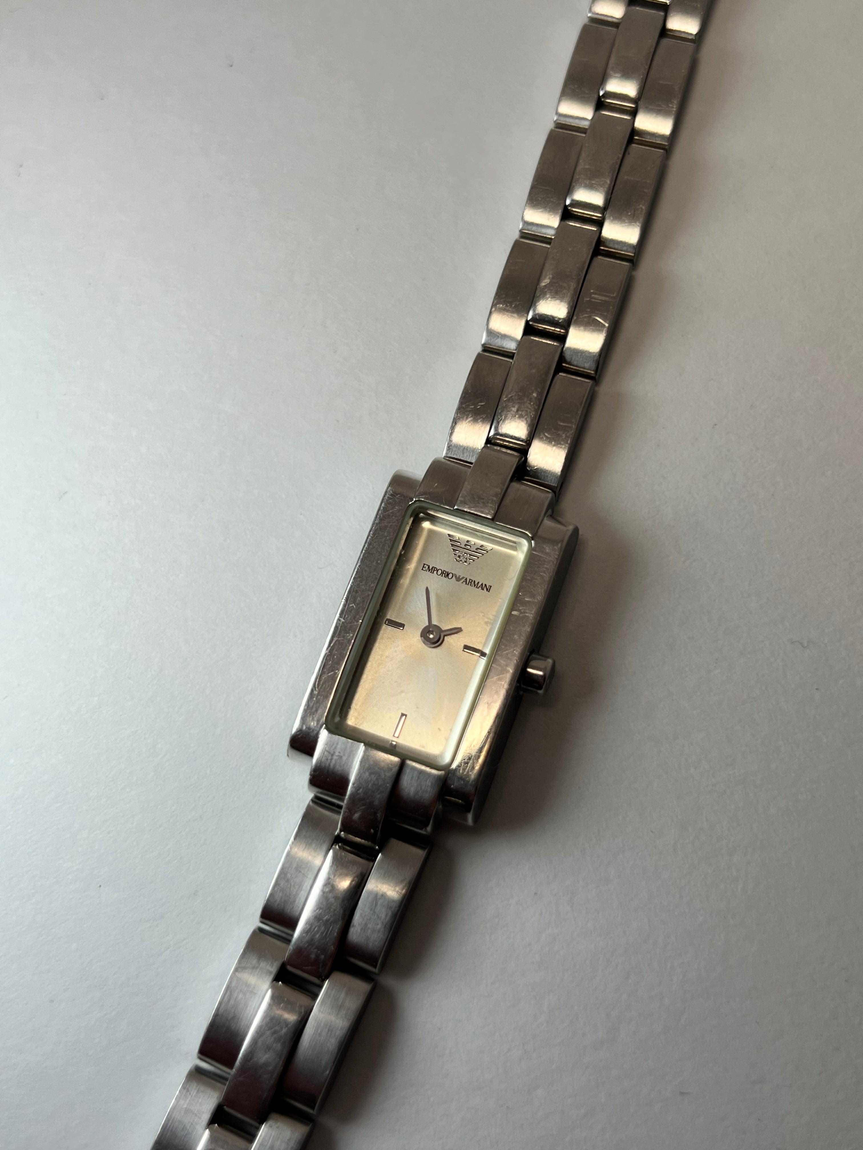 Emporio Armani Women’s Quartz Watch Silver Tone AR-5433