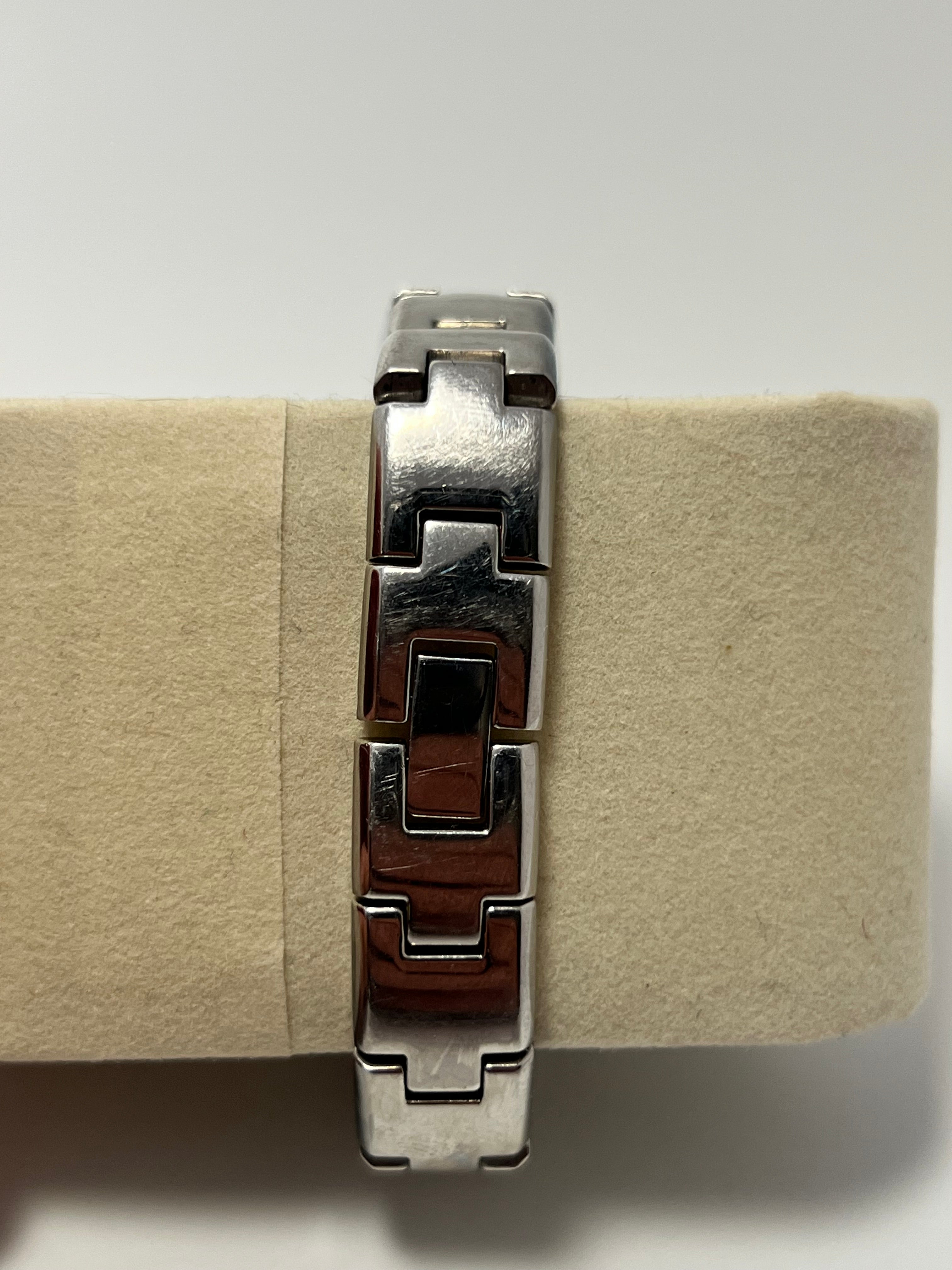 Kenneth Cole Women’s Square Quartz Silver Watch KC4531