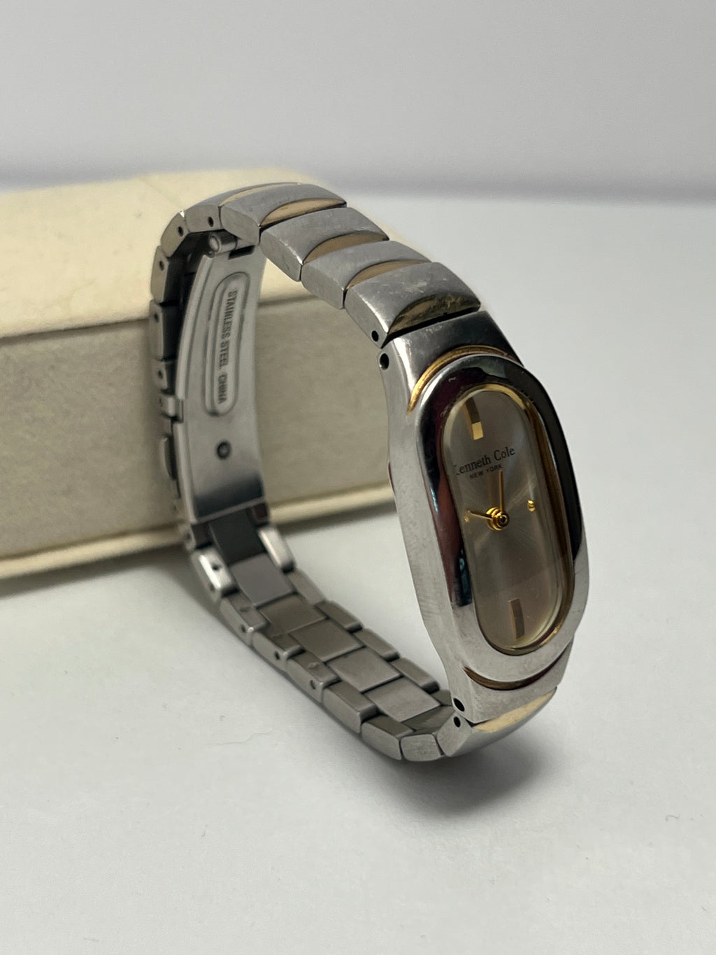 Kenneth Cole Women’s Quartz Watch Silver Gold 9275-02-KC4307