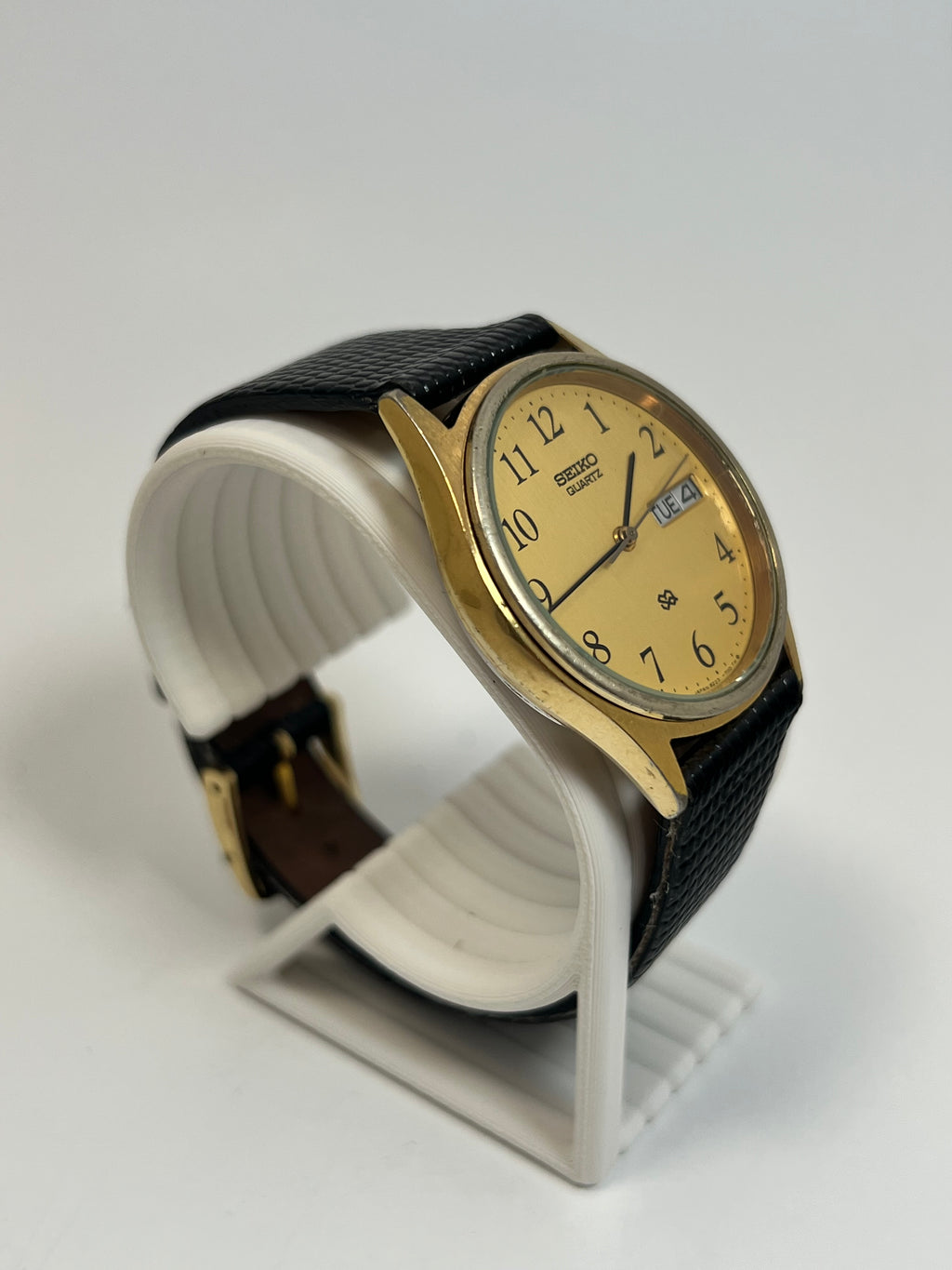 Vintage 1980’s Seiko Quartz Watch 8223-7109 Day Date Men’s Watch Leather Band