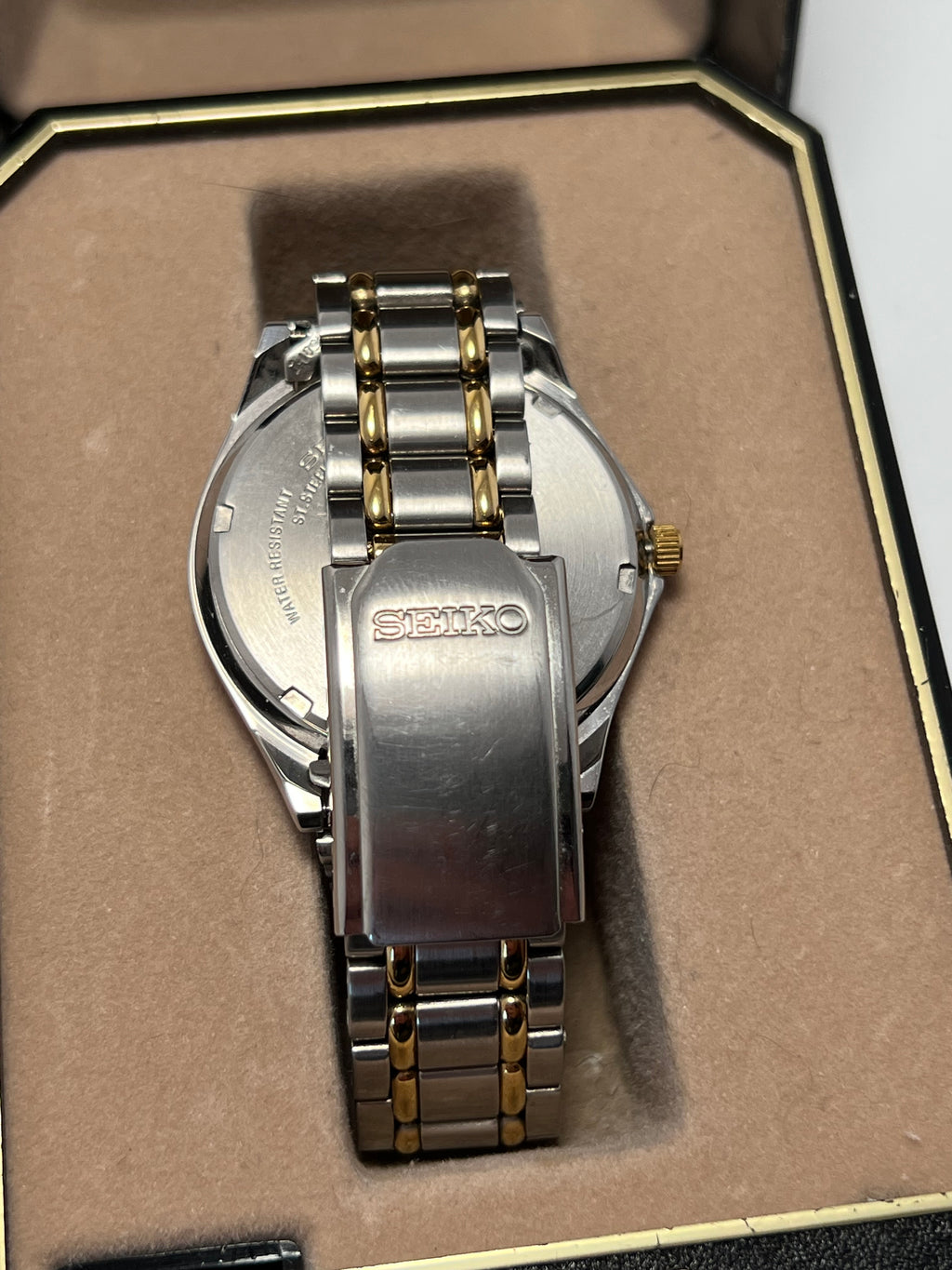 Seiko 7n43-6a09 Men’s Quartz Watch 36mm Gray Dial Two Tone Daydate