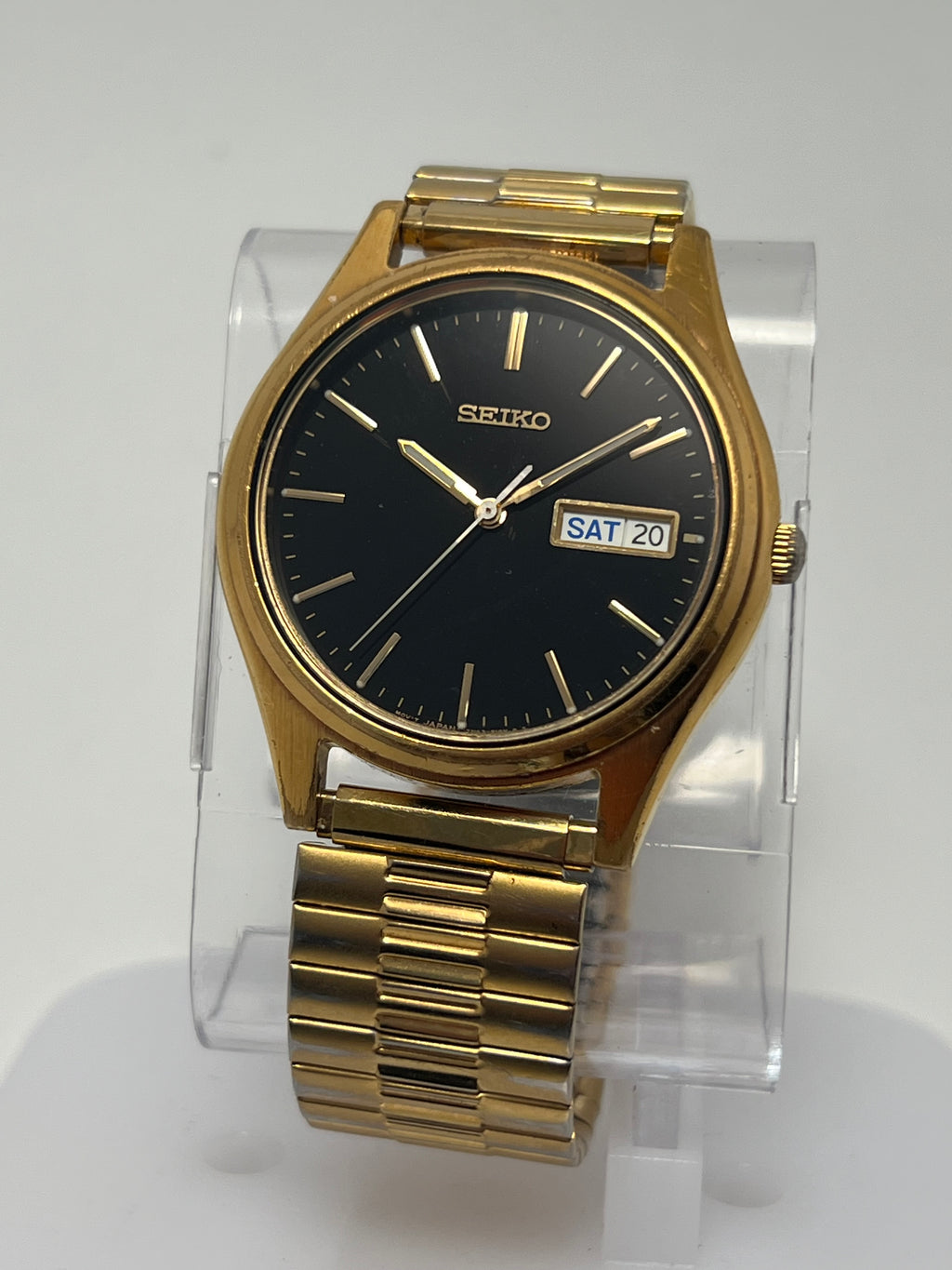 Seiko Watch Men 37mm Black Dial Gold Tone Daydate 7N43-9048