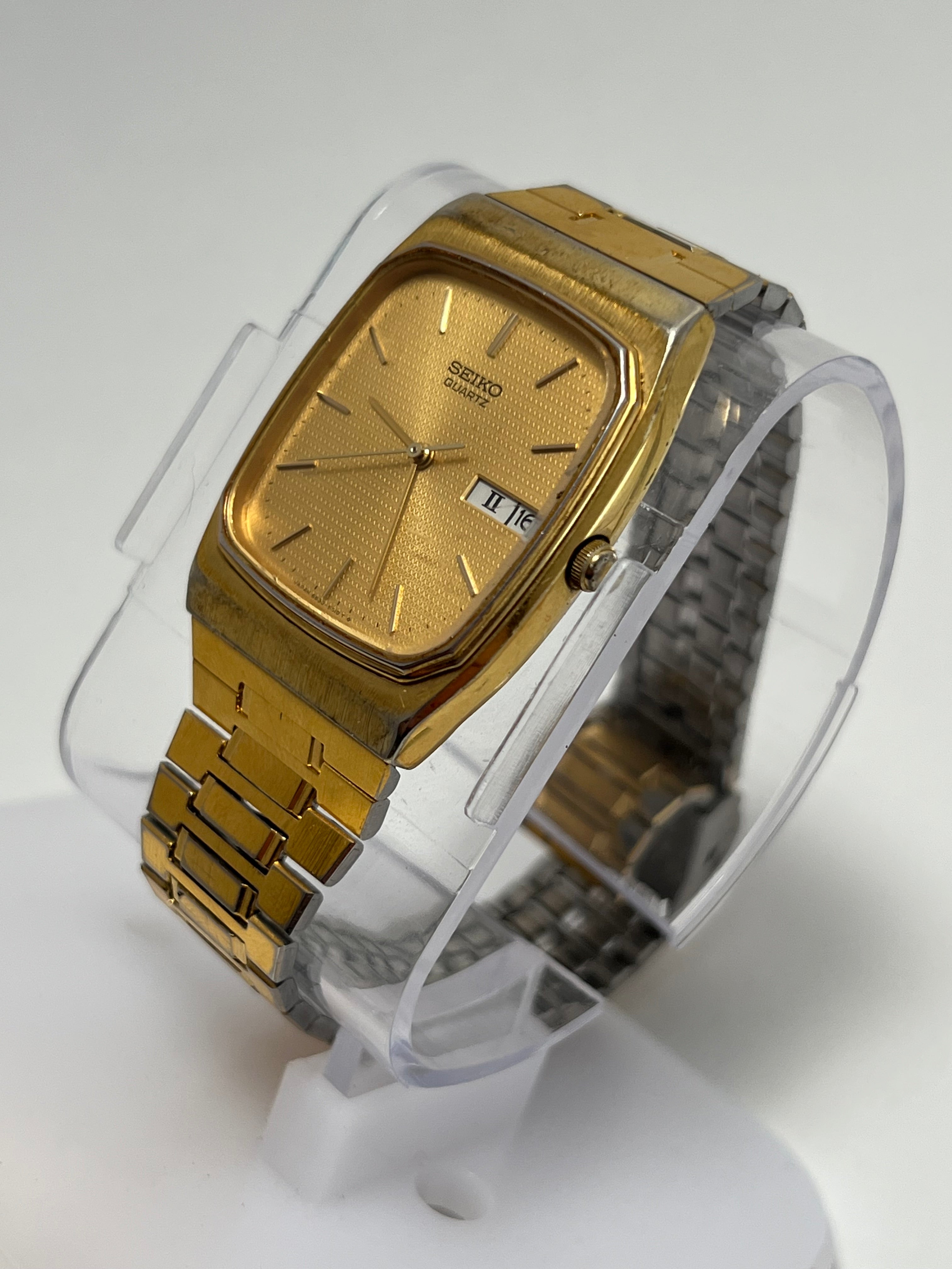 Seiko Watch Men 29mm Gold Dial Gold Tone Daydate Rectangle 6533-5010