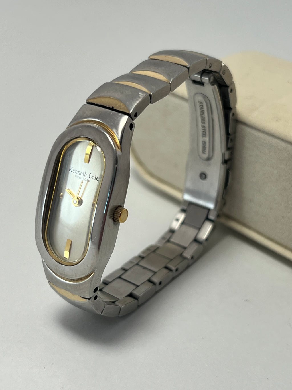 Kenneth Cole Women’s Quartz Watch Silver Gold 9275-02-KC4307
