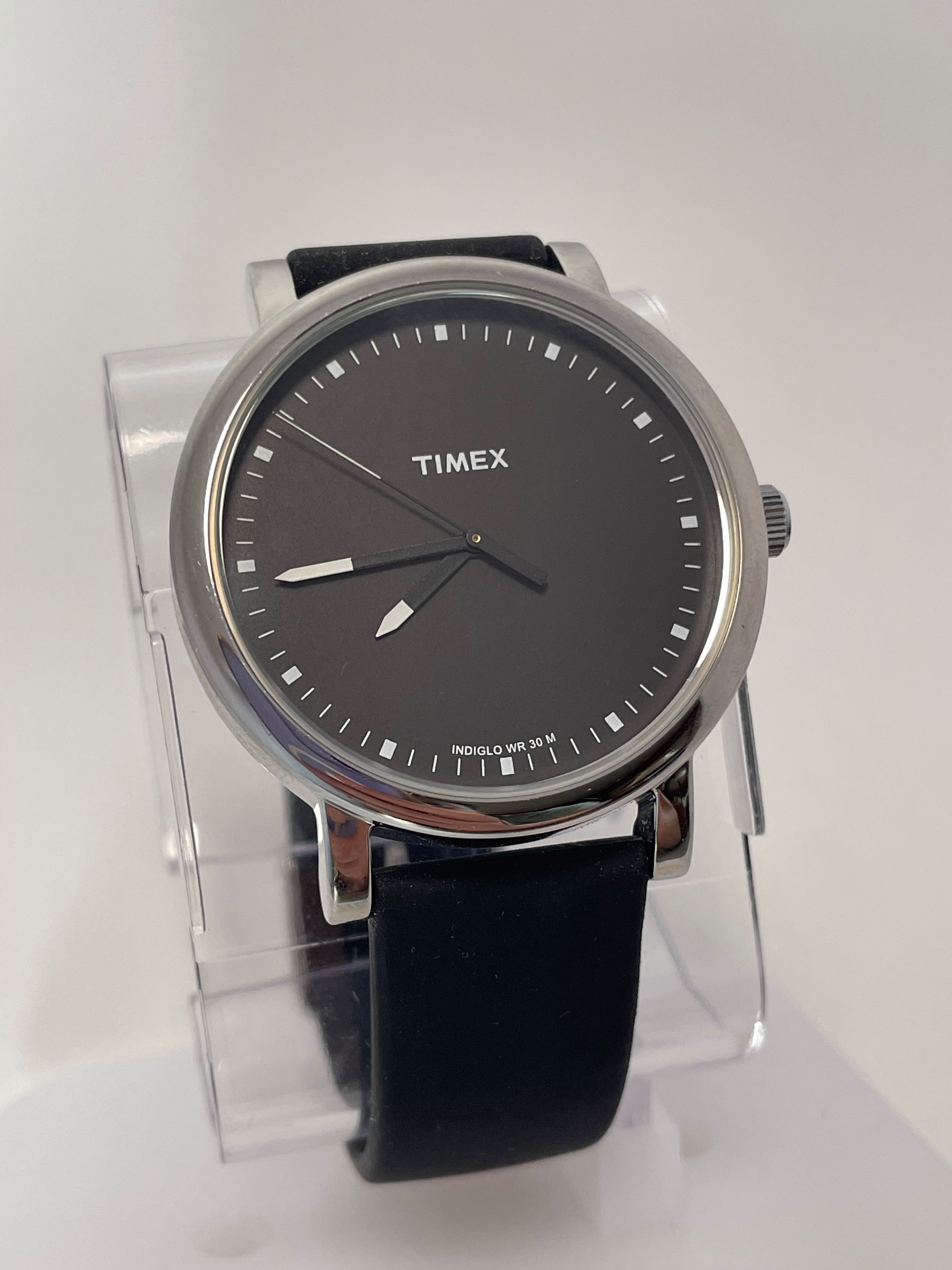 Timex Indiglo WR 30 m Men’s Watch “Tuxedo” Dial