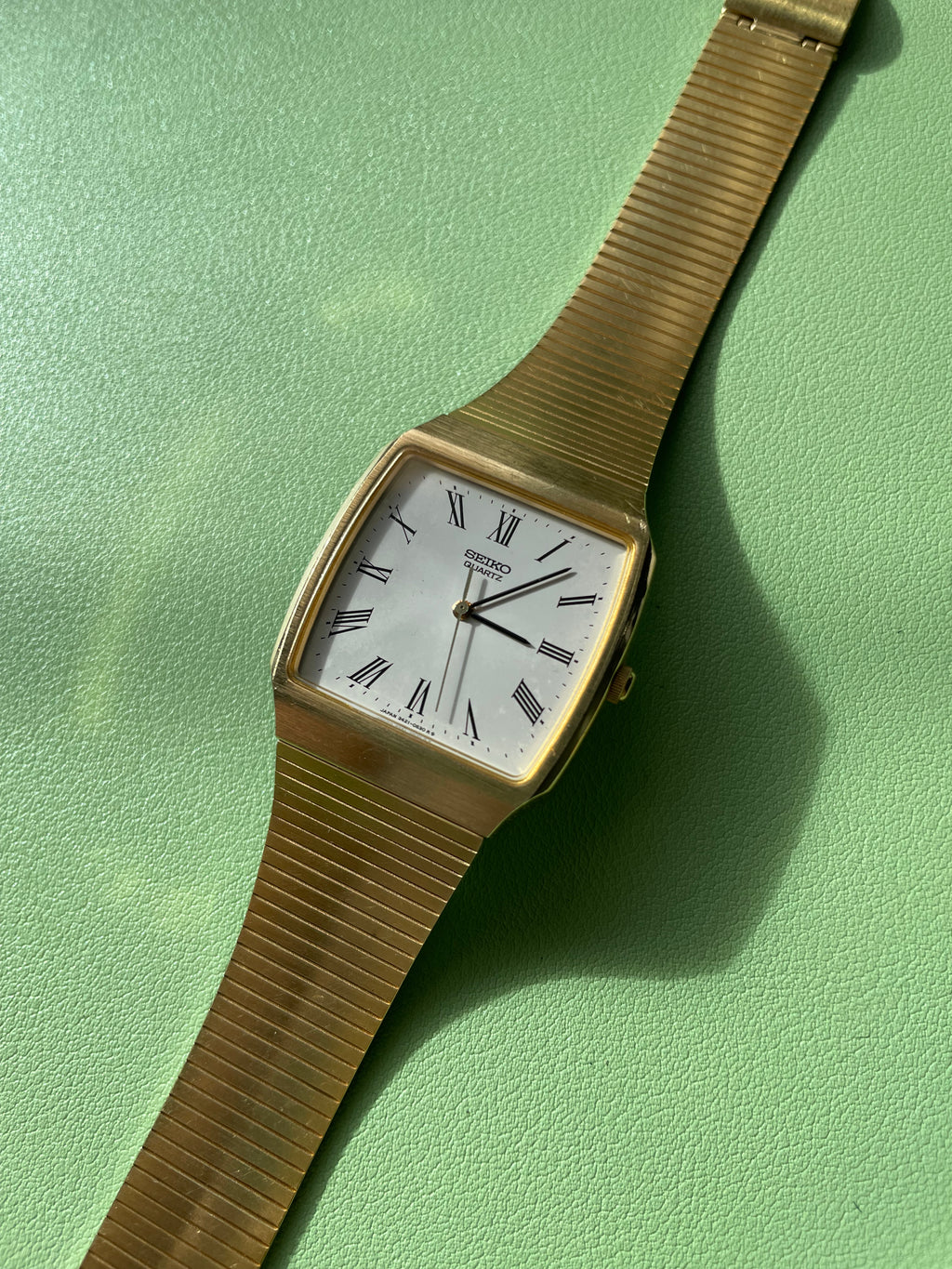 Gold Plated Vintage Seiko Quartz Men’s Watch 3421-5220